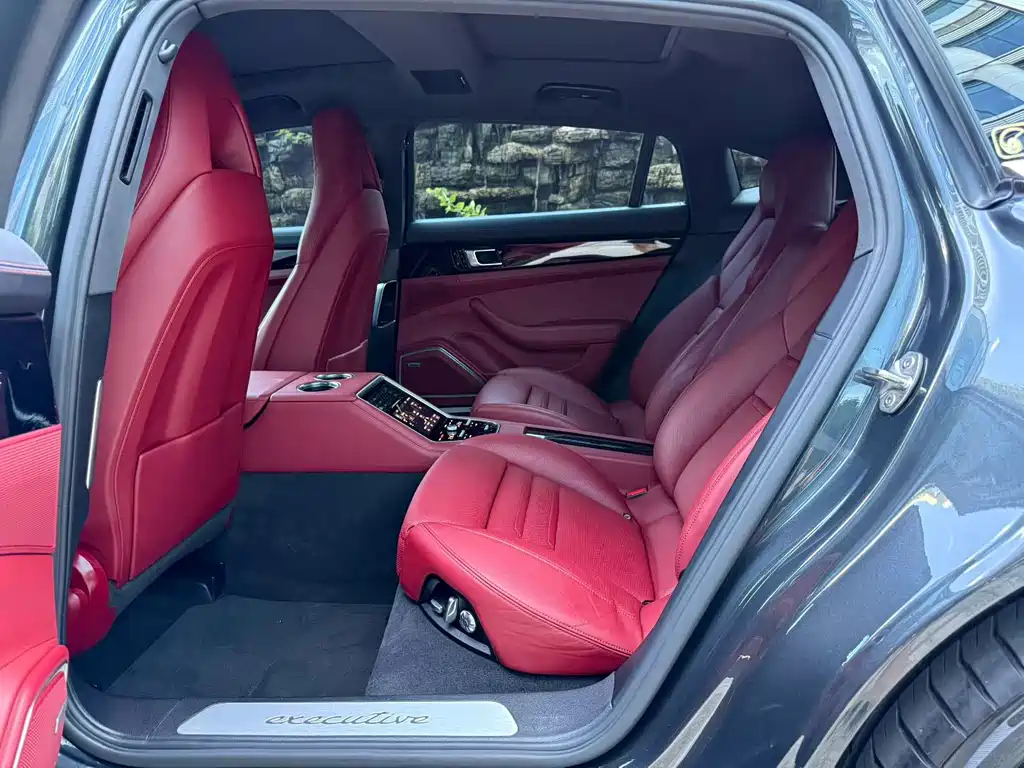 Porsche Panamera — миниатюра 4