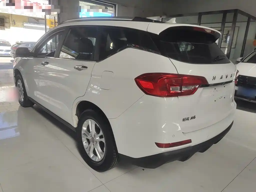 Haval M6 — миниатюра 5