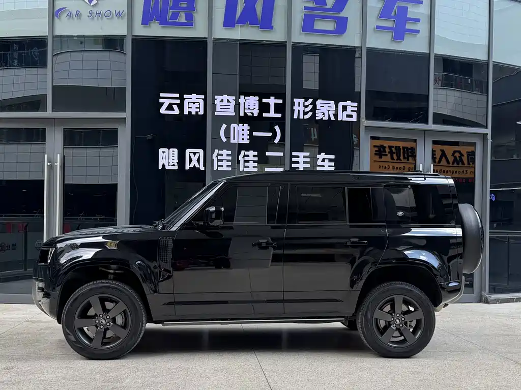 Land Rover Defender — миниатюра 3