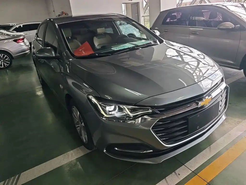 Chevrolet Monza — миниатюра 4