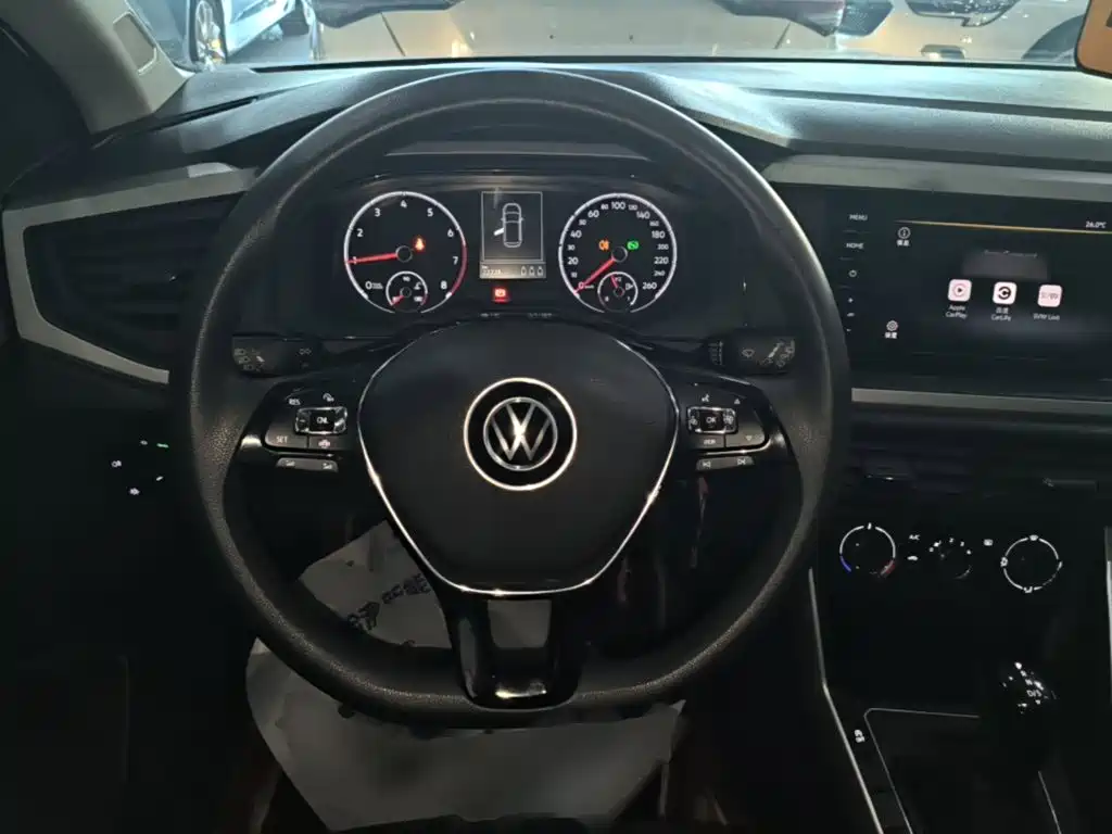 Volkswagen Polo — миниатюра 11