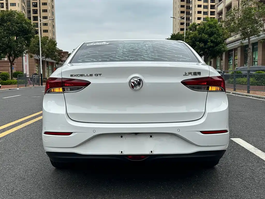 Buick Excelle — миниатюра 5