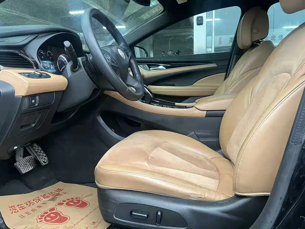 Buick LaCrosse — миниатюра 4