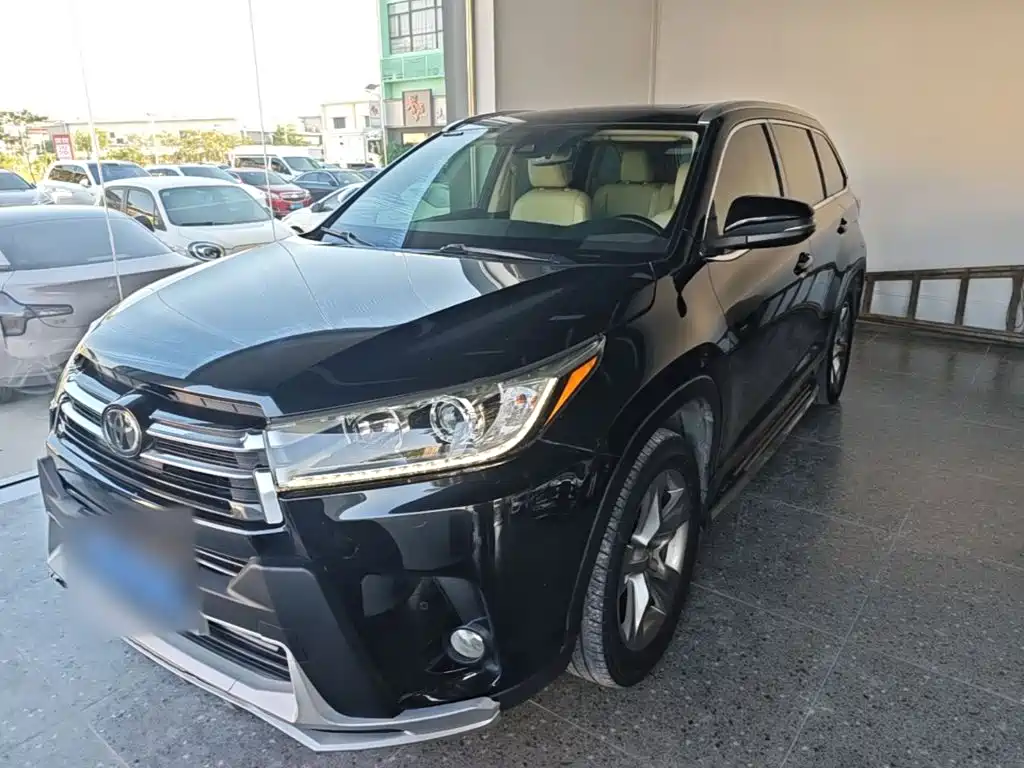 Toyota Highlander — миниатюра 2