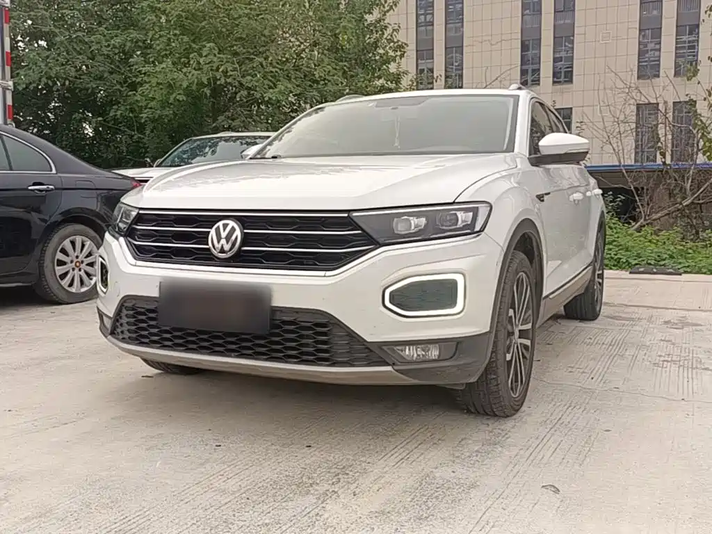 Volkswagen T-Roc — миниатюра 2