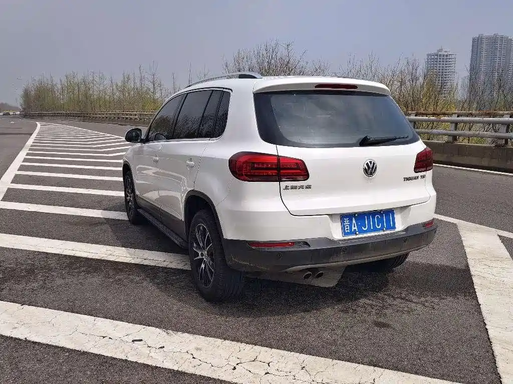 Volkswagen Tiguan — миниатюра 9