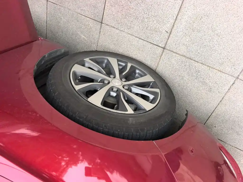 Buick Excelle — миниатюра 23