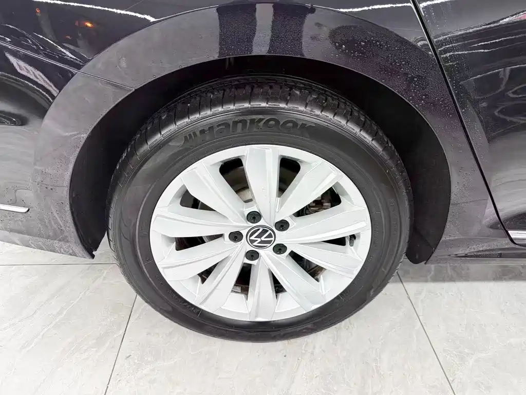 Volkswagen Passat — миниатюра 23
