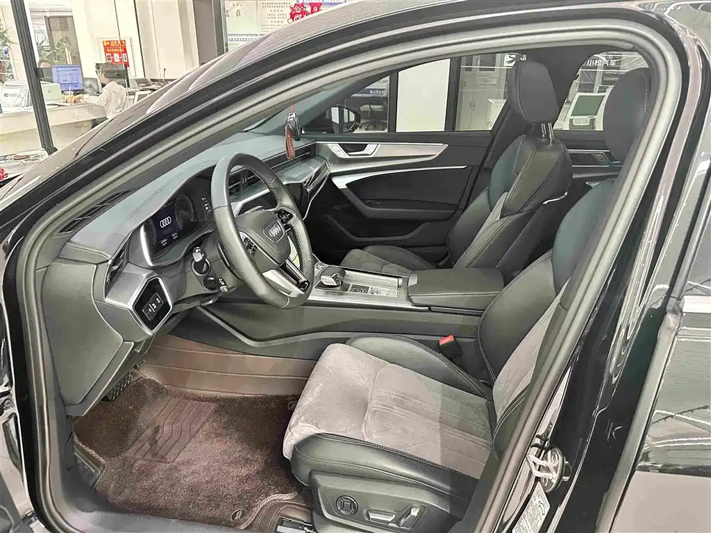 Audi A6L — миниатюра 10