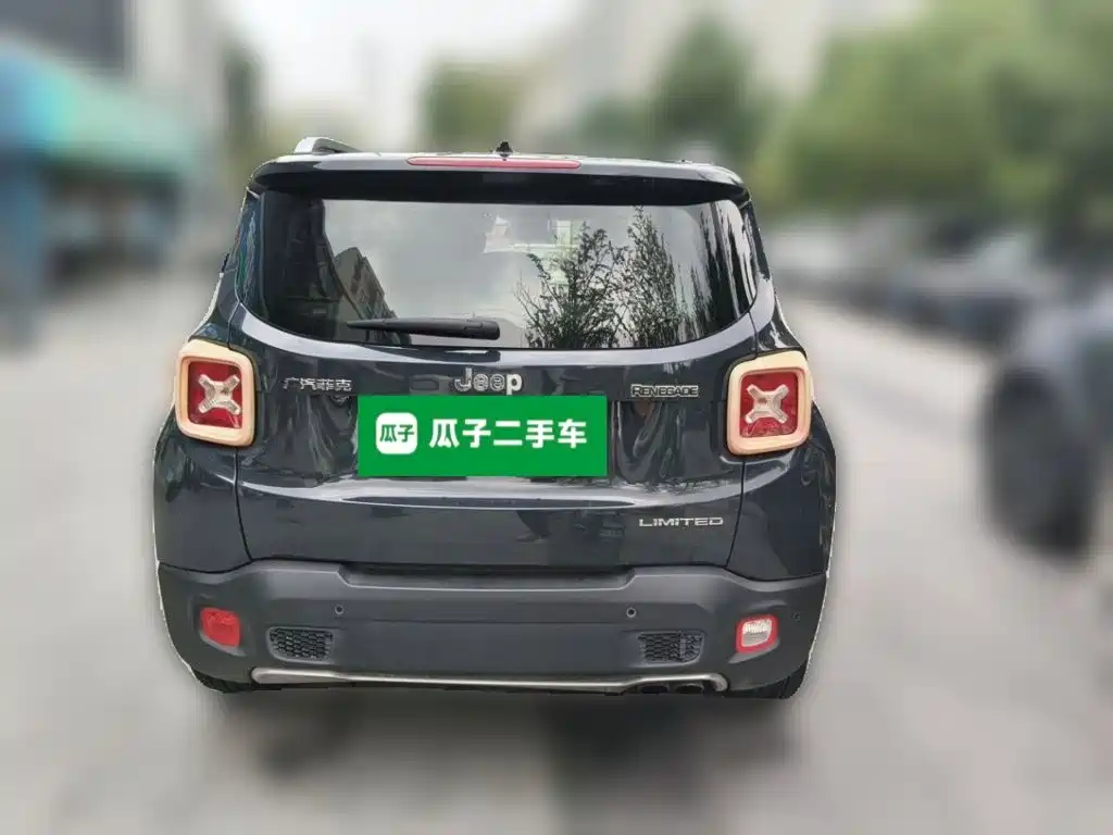 Jeep Renegade — миниатюра 4