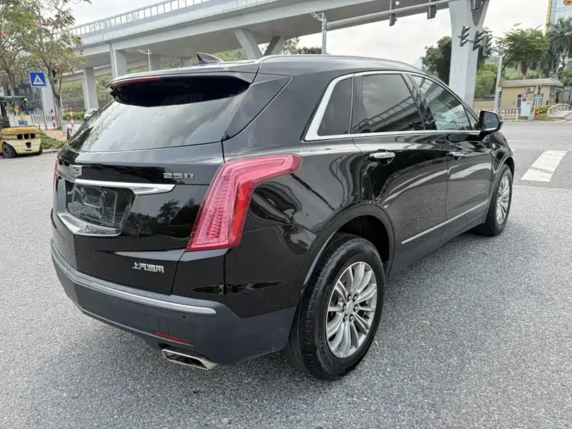 Cadillac XT5 — миниатюра 5