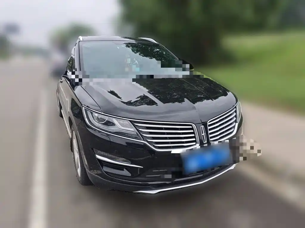 Lincoln MKC — миниатюра 3