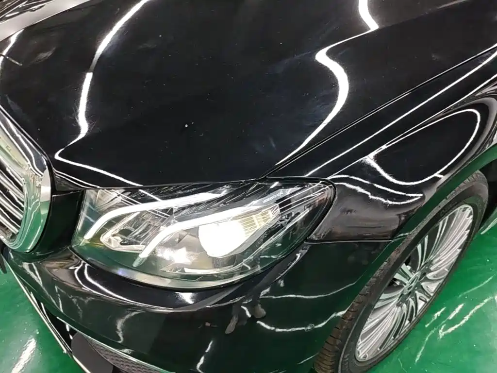 Mercedes-Benz E-Class — миниатюра 24