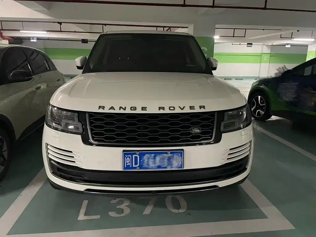 Land Rover Range Rover — миниатюра 2