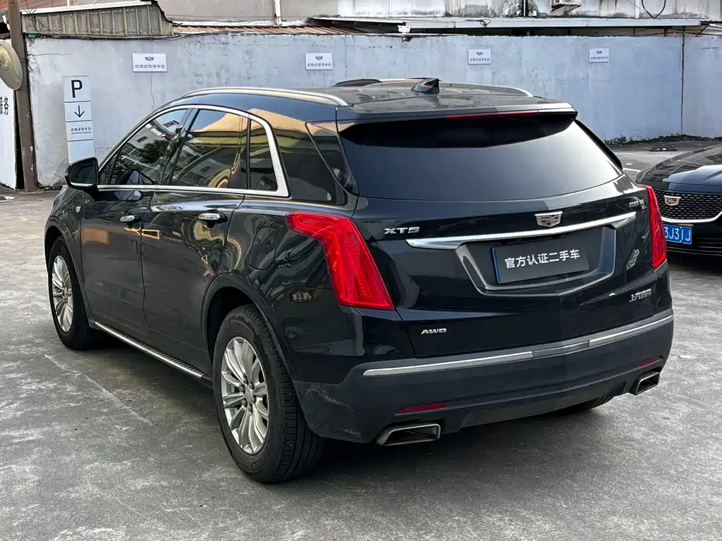 Cadillac XT5 — миниатюра 6