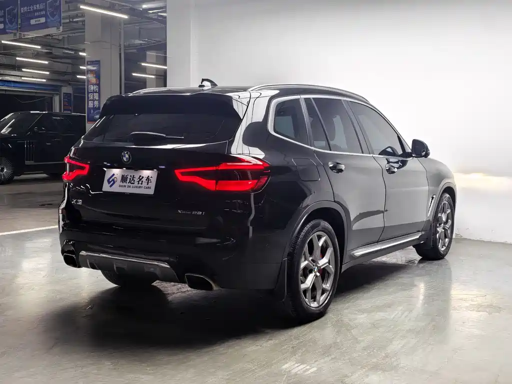 BMW X3 — миниатюра 12