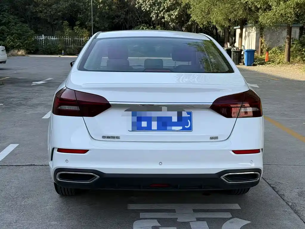 Geely Emgrand — миниатюра 8