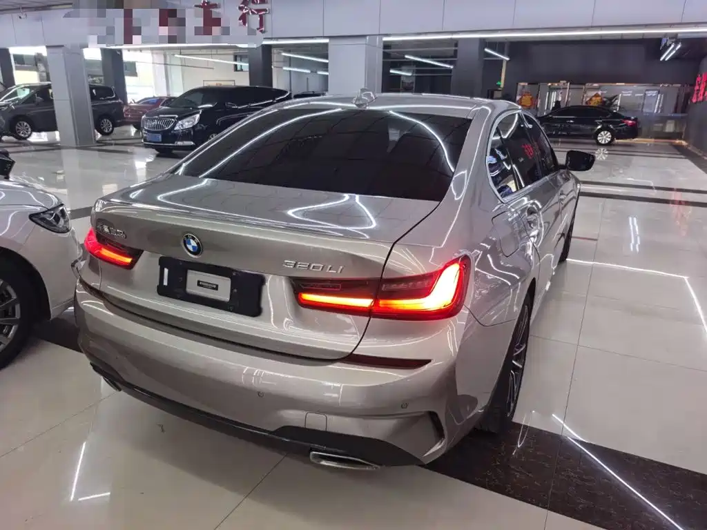 BMW 3 Series — миниатюра 20