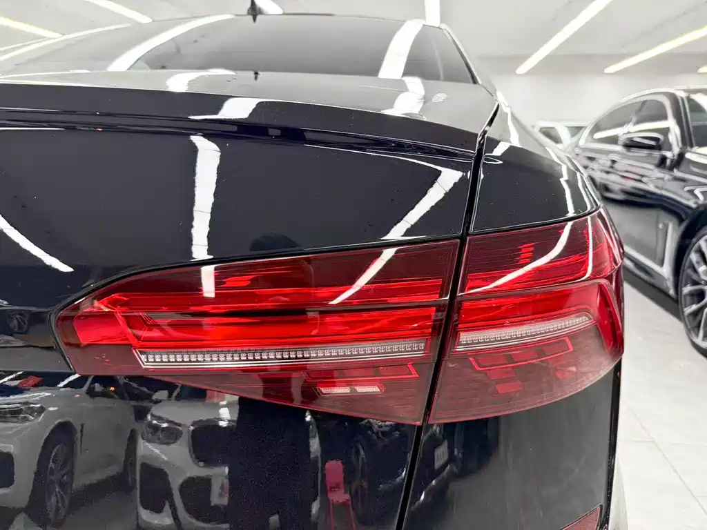 Volkswagen Passat — миниатюра 21