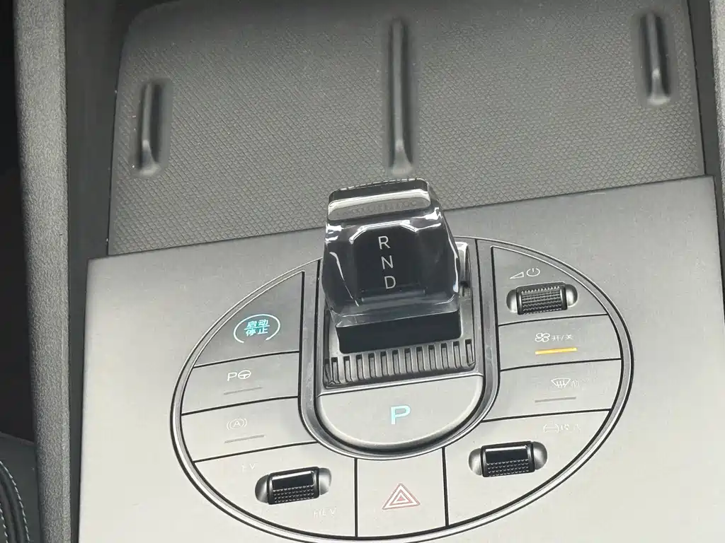 BYD Seal 06 — миниатюра 9