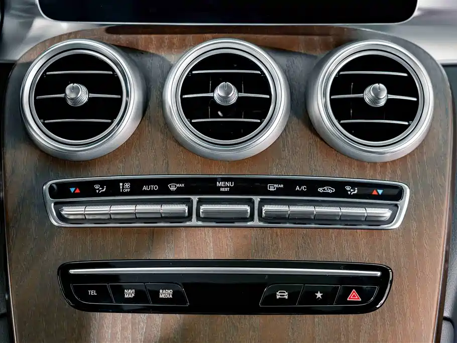 Mercedes-Benz GLC — миниатюра 11