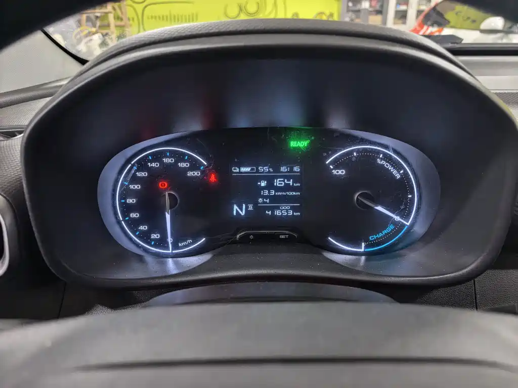 Wuling Hongguang EV — миниатюра 9