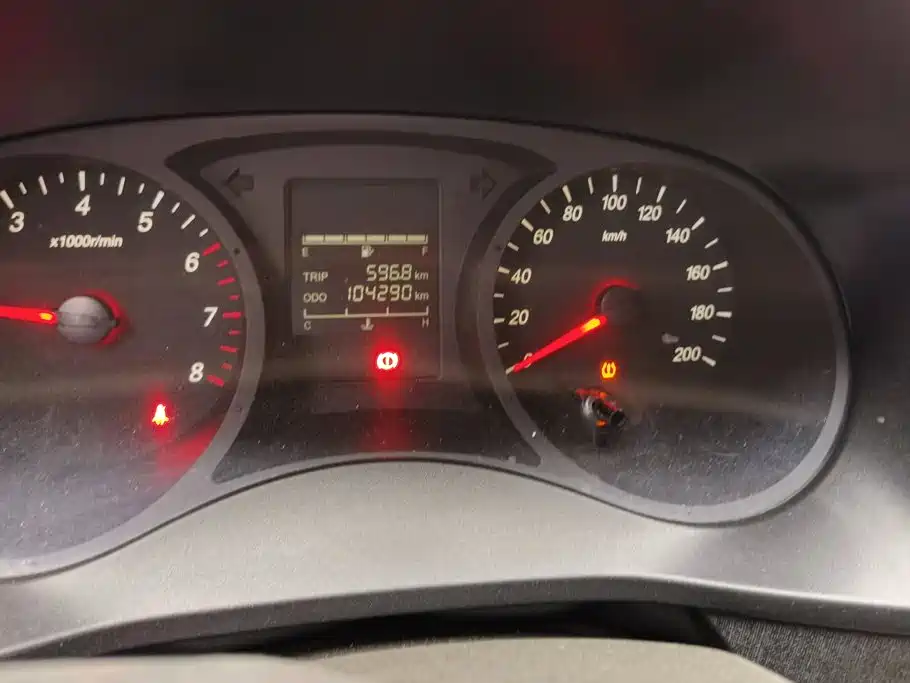 Wuling Hongguang PLUS — миниатюра 14