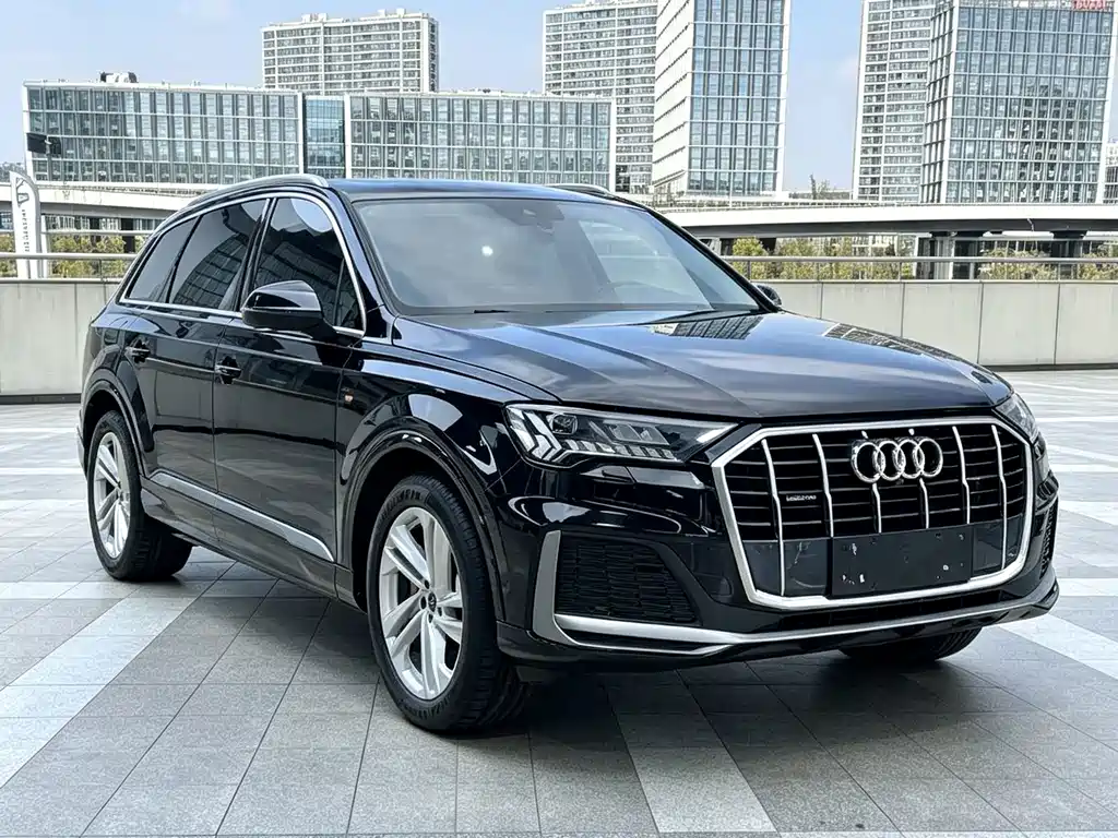 Audi Q7 — миниатюра 3