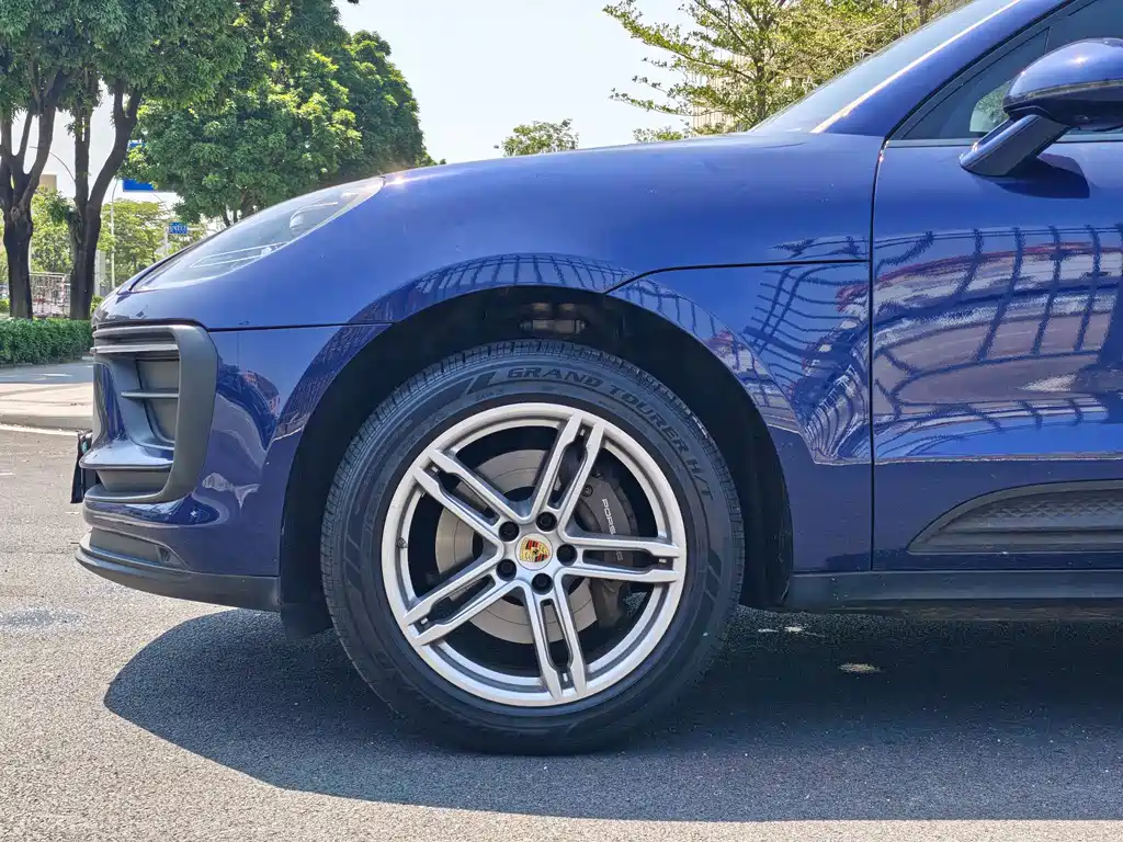 Porsche Macan — миниатюра 5