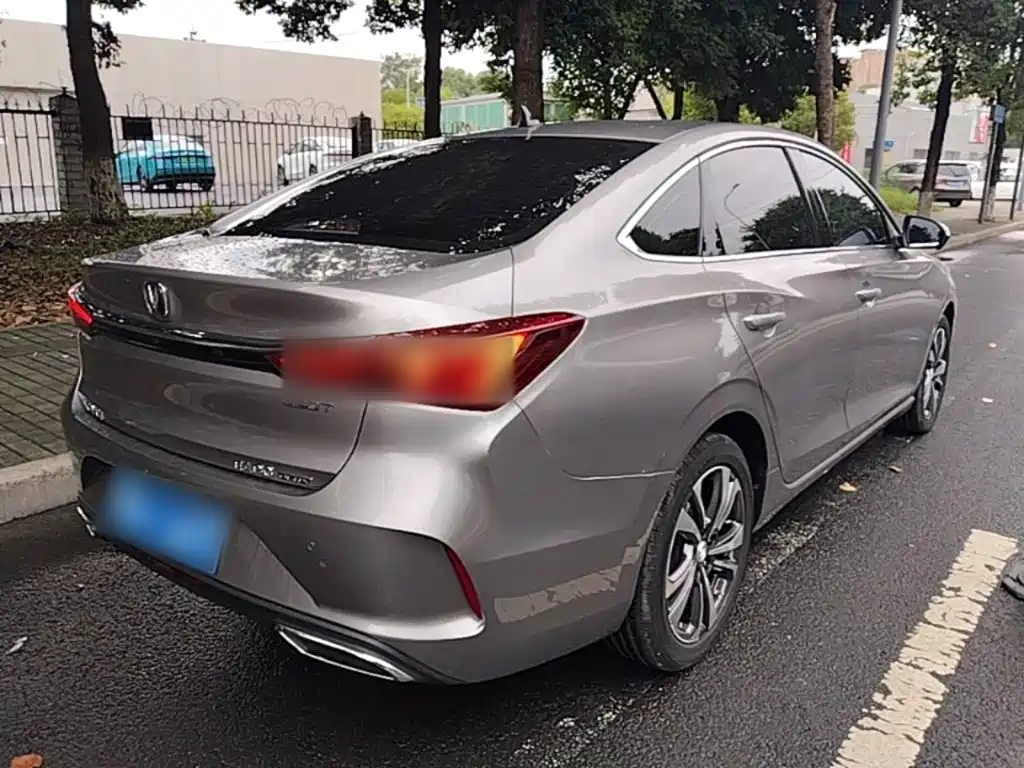 Changan Eado — миниатюра 7