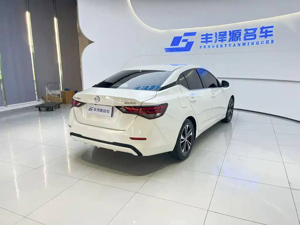 Nissan Sylphy — миниатюра 4