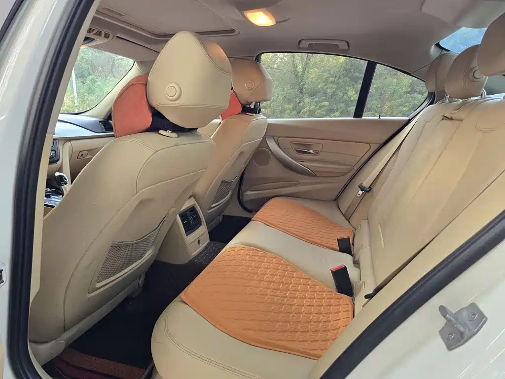 BMW 3 Series — миниатюра 5