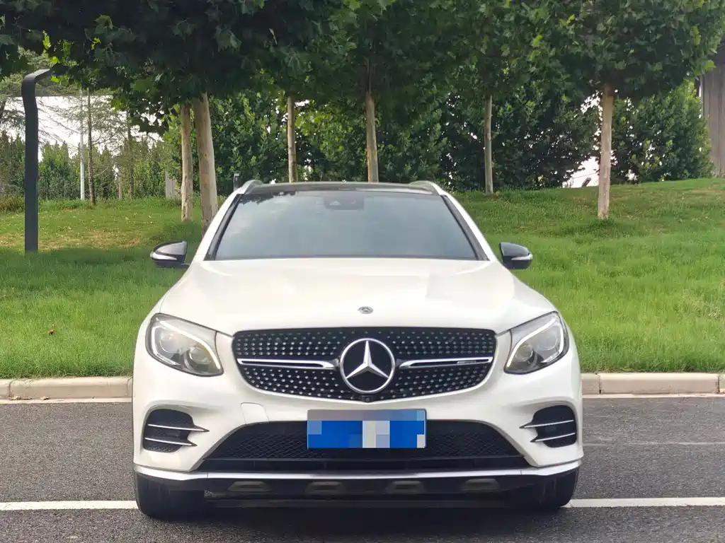 Mercedes-Benz GLC AMG — миниатюра 2