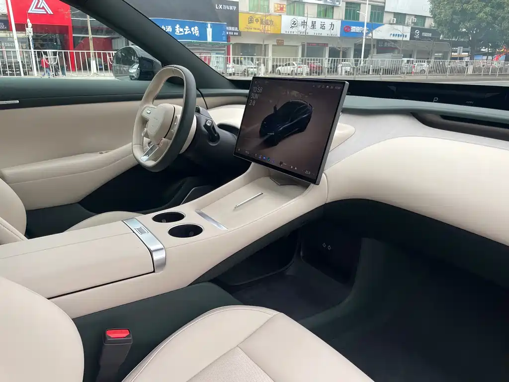 XIAOMI CAR XIAOMI YU7