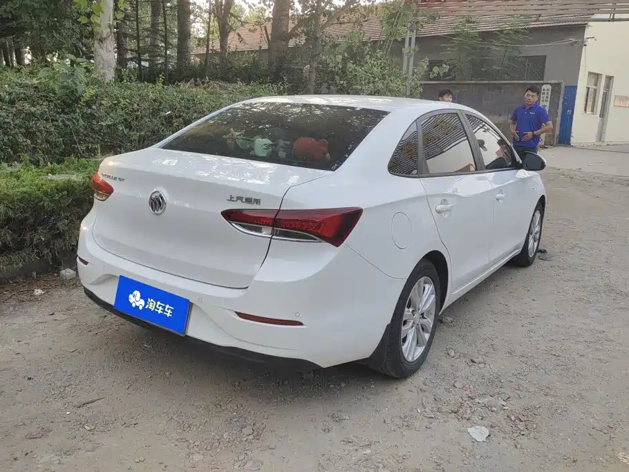 Buick Excelle — миниатюра 3