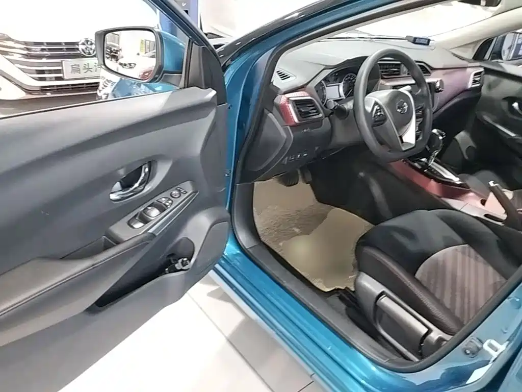 Nissan Bluebird — миниатюра 16