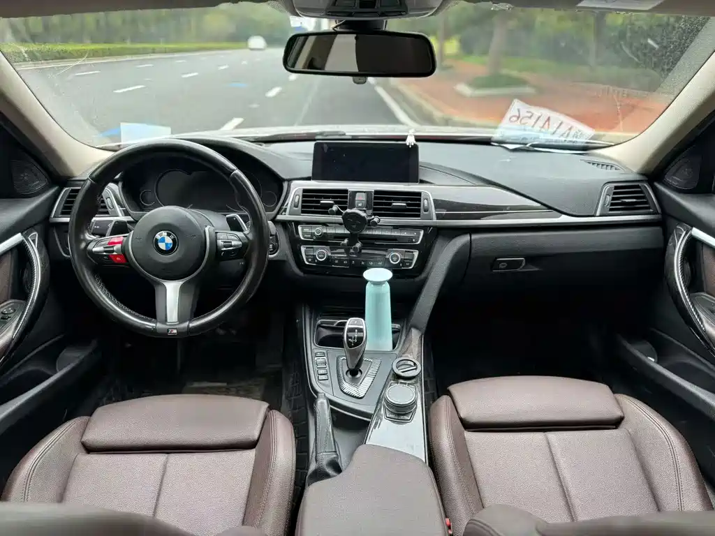 BMW 3 Series — миниатюра 4