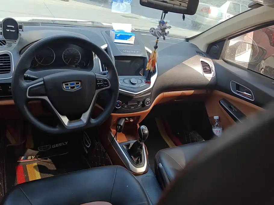 Geely King Kong — миниатюра 12
