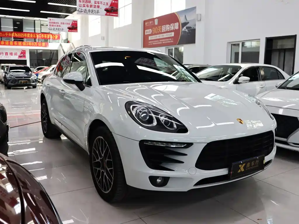 Porsche Macan — миниатюра 3
