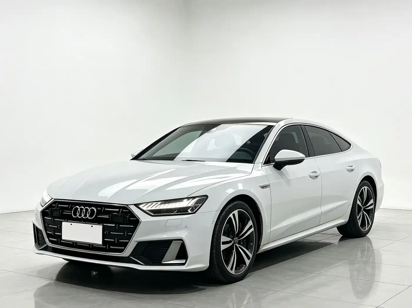 奥迪A7L 2024款 45TFSI quattro S-line 见远型 流晶套装 2024