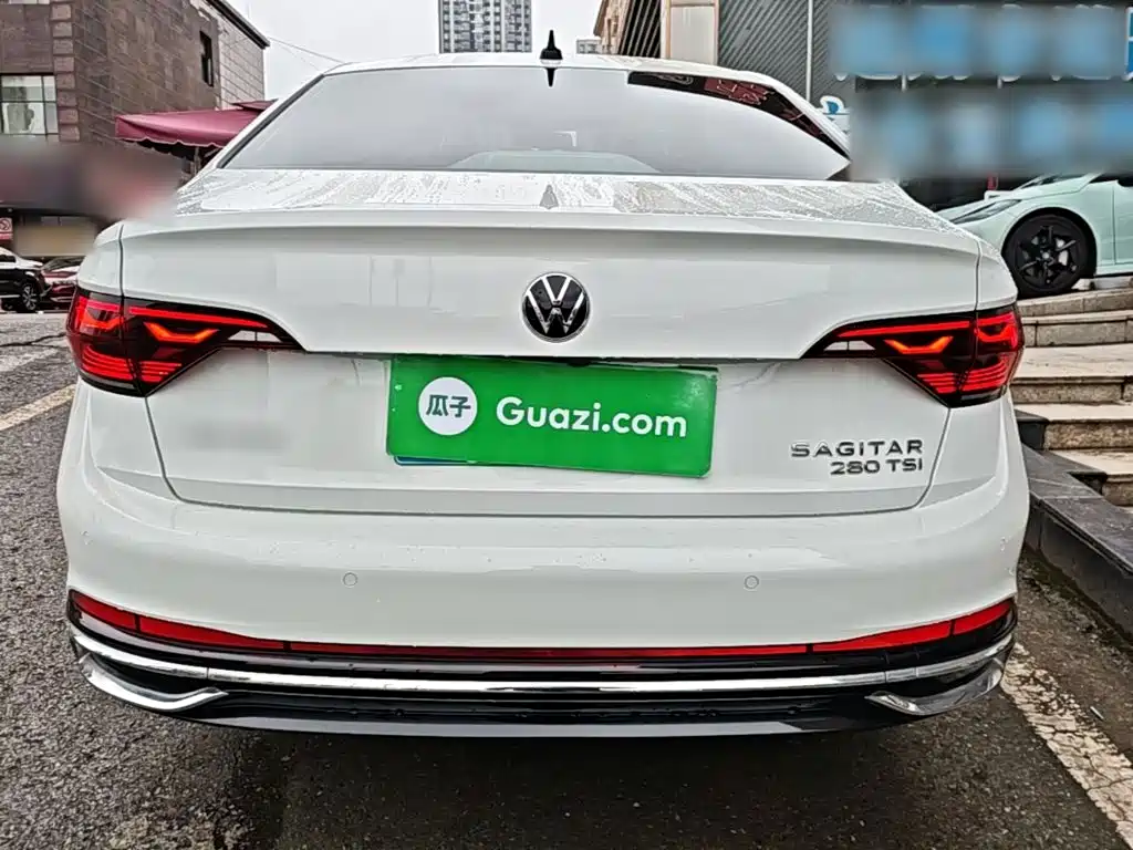 Volkswagen Sagitar — миниатюра 6