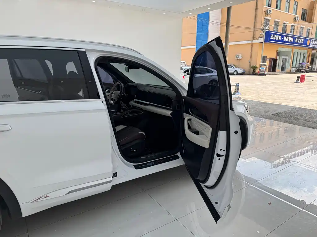 Geely Xingyue L — миниатюра 12