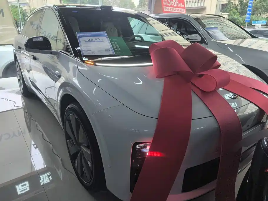 Li Auto Li i6 — миниатюра 2