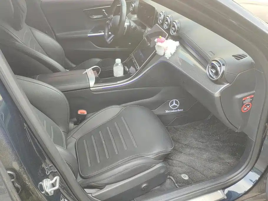 Mercedes-Benz C-Class — миниатюра 8