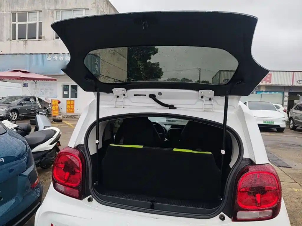 Roewe Clever — миниатюра 19