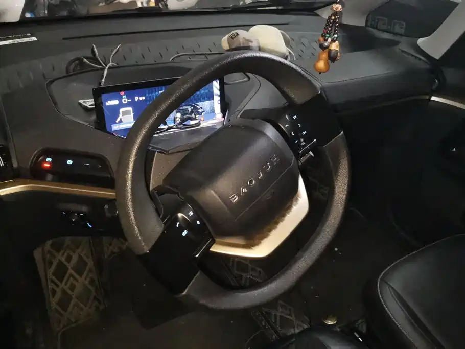 Baojun KiWi EV — миниатюра 12