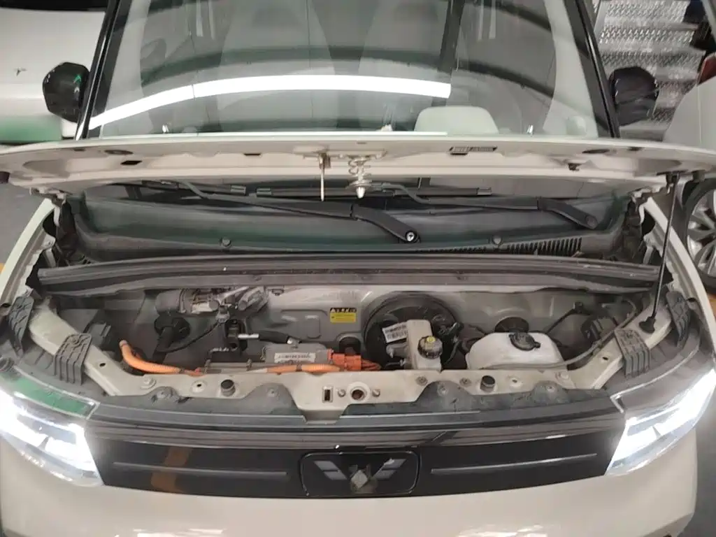 Wuling MINIEV — миниатюра 20