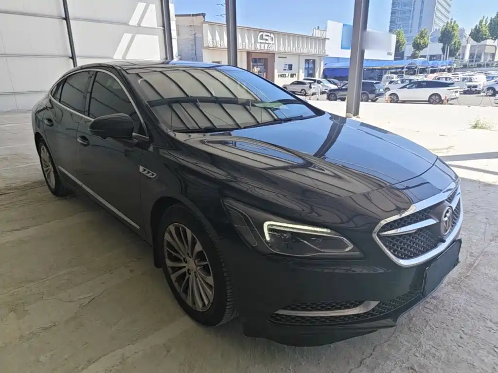 Buick LaCrosse — миниатюра 4