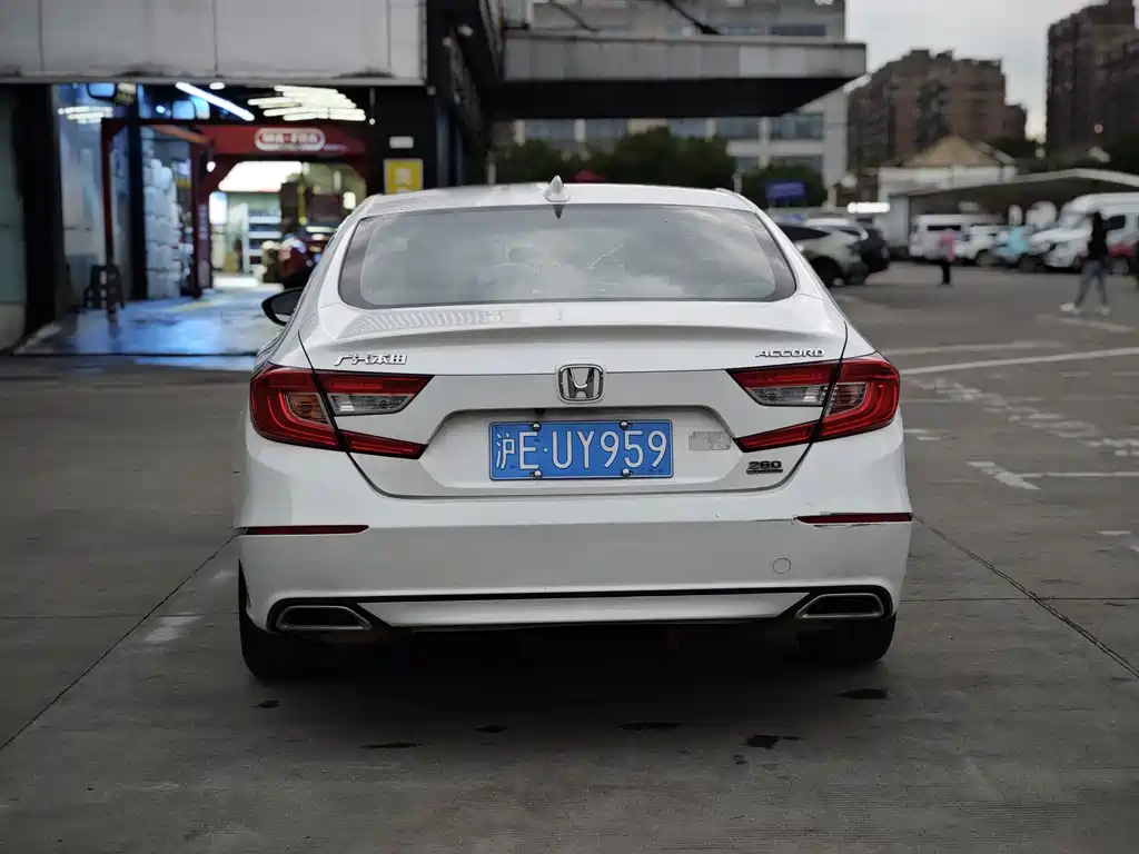 Honda Accord — миниатюра 5