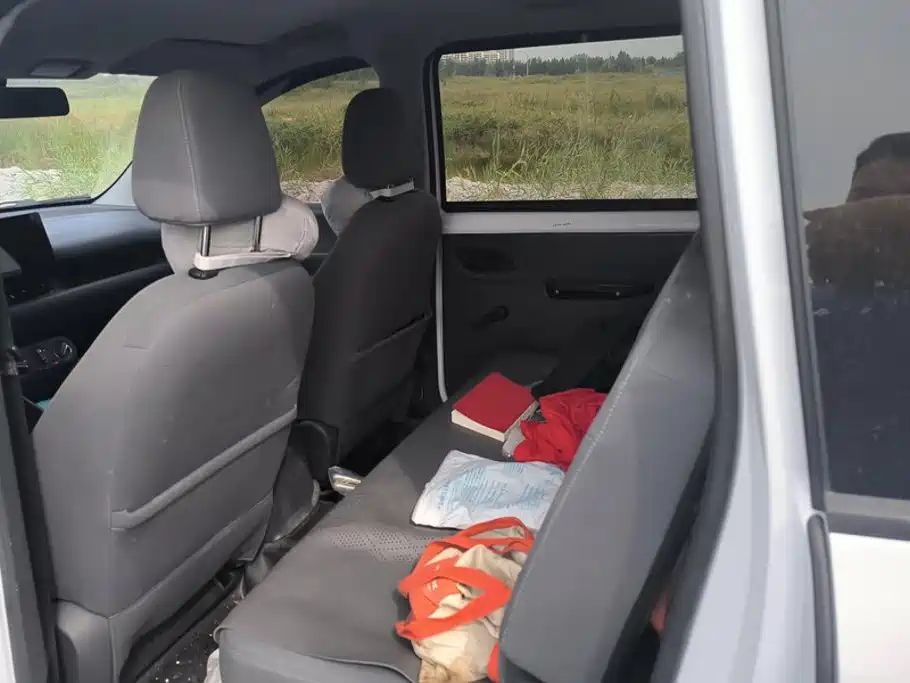 Wuling Hongguang EV — миниатюра 11